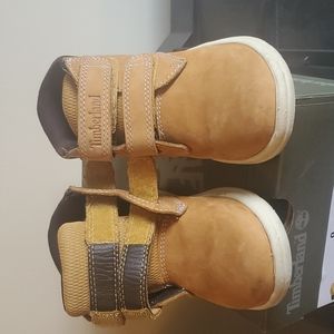 Kids shoes